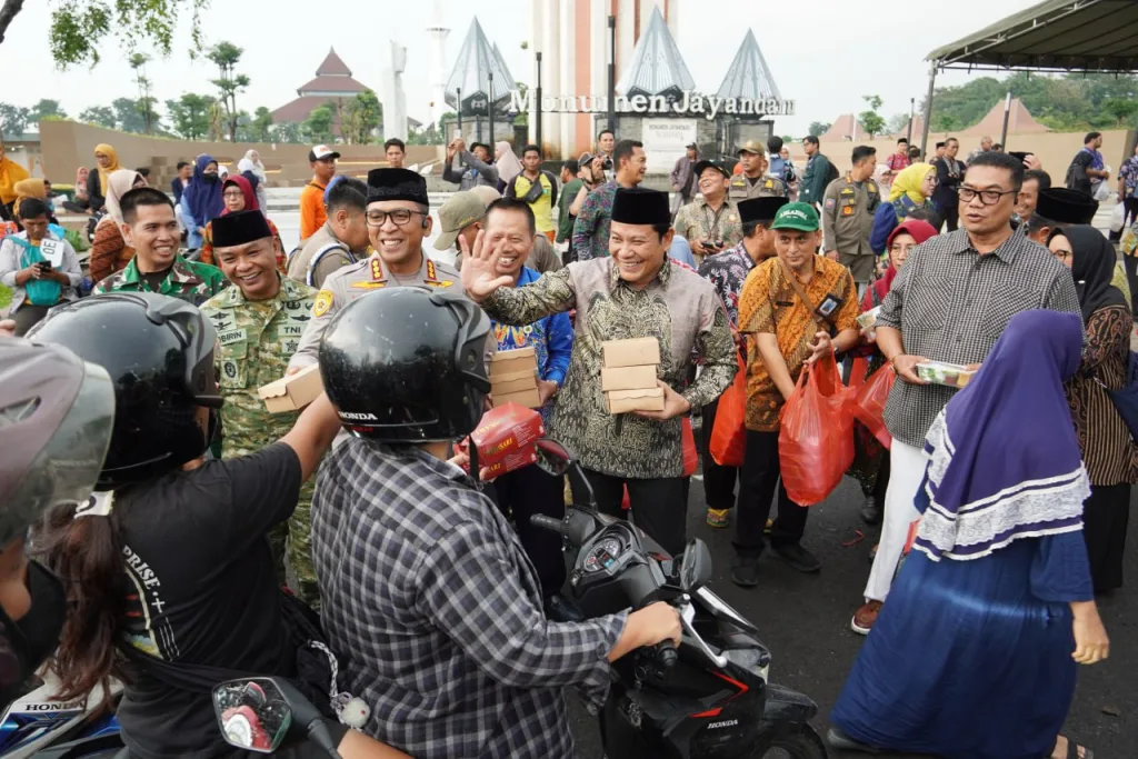 Kapolri Listyo Sigit Kunjungi PT KMK di Tangerang, Ajak Buruh dan Pengusaha Perkuat Sinergi Hadapi Krisis Global