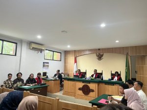 Kejaksaan Harusnya Bicara, Kenapa Malah Diam? Warga Malang Tarik Lembaga Intelijen ke PN Kepanjen